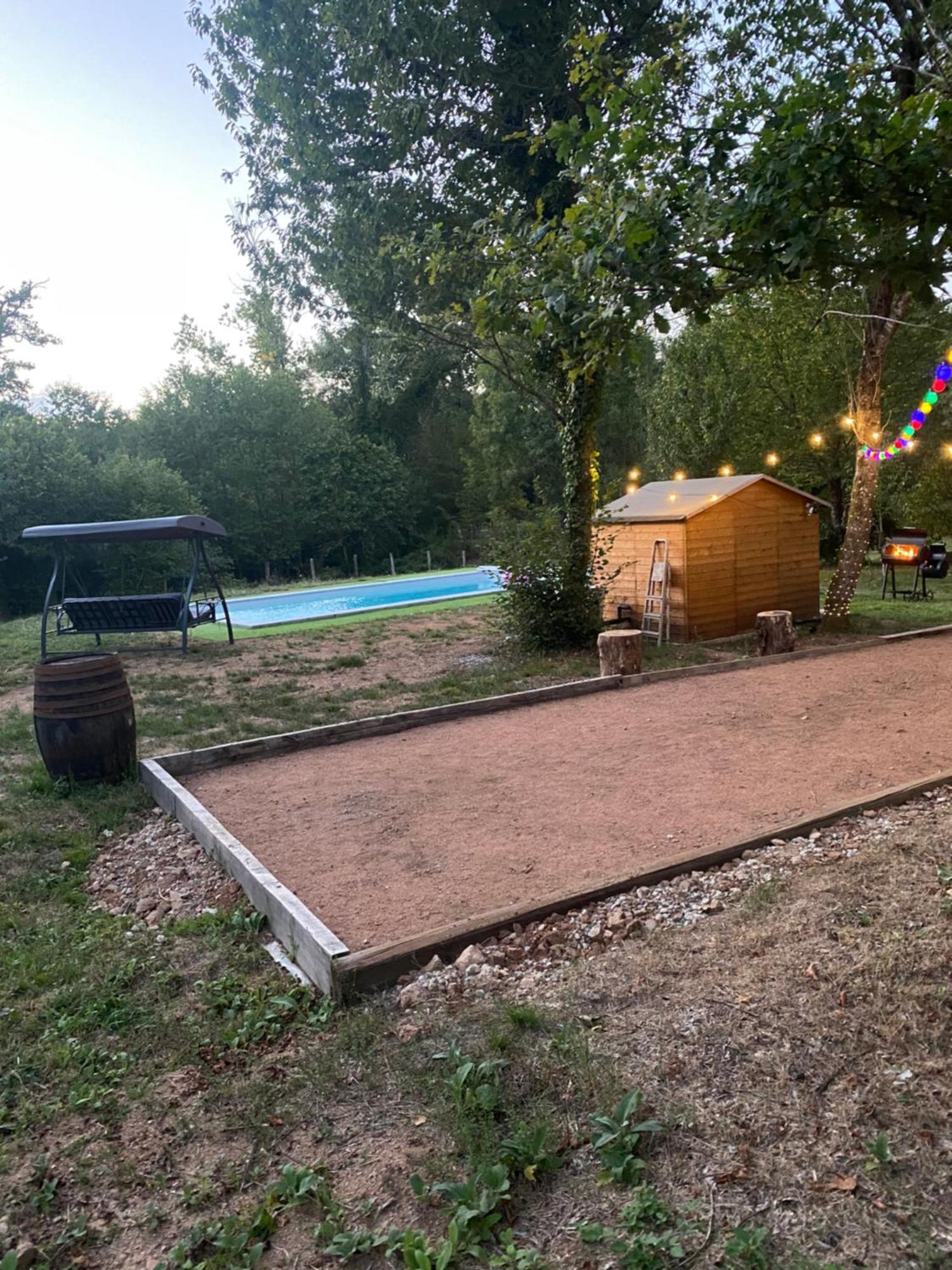 La Petite Maison Au Bord De L'Etang Chirac  Luaran gambar
